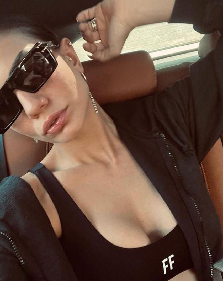 Oğuzhan Uğur ile evlenen Demet Özdemir itiraf etti! Gelinliği eleştirilmişti