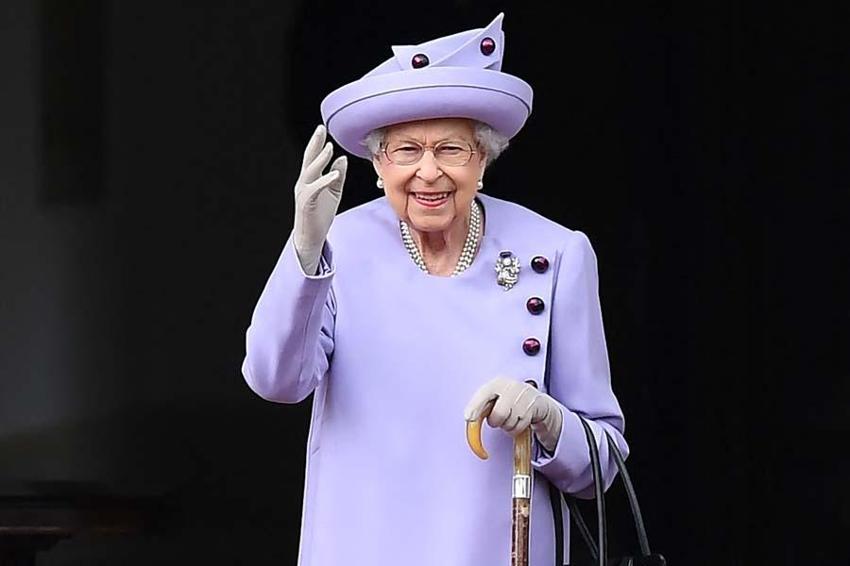 Kraliçe 2. Elizabeth hayatını kaybetti! İngiltere'de neler yaşanacak, yerine gelecek isim kim olacak?