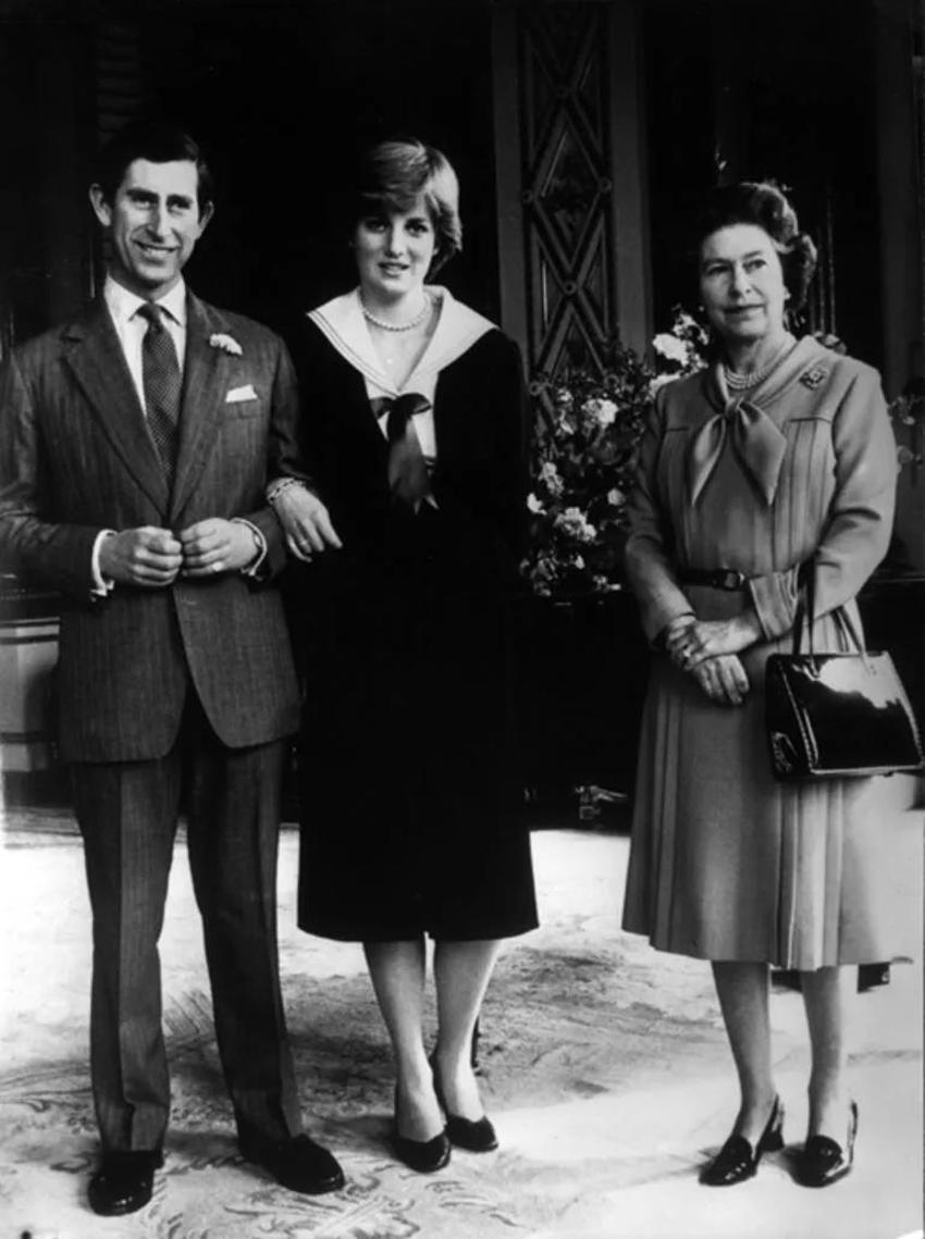 Dünya tarihinin tahtta en uzun süre kalan kadın hükümdarı Kraliçe 2. Elizabeth hayatını kaybetti! Tarih kitaplarını dolduracak bir yaşam...