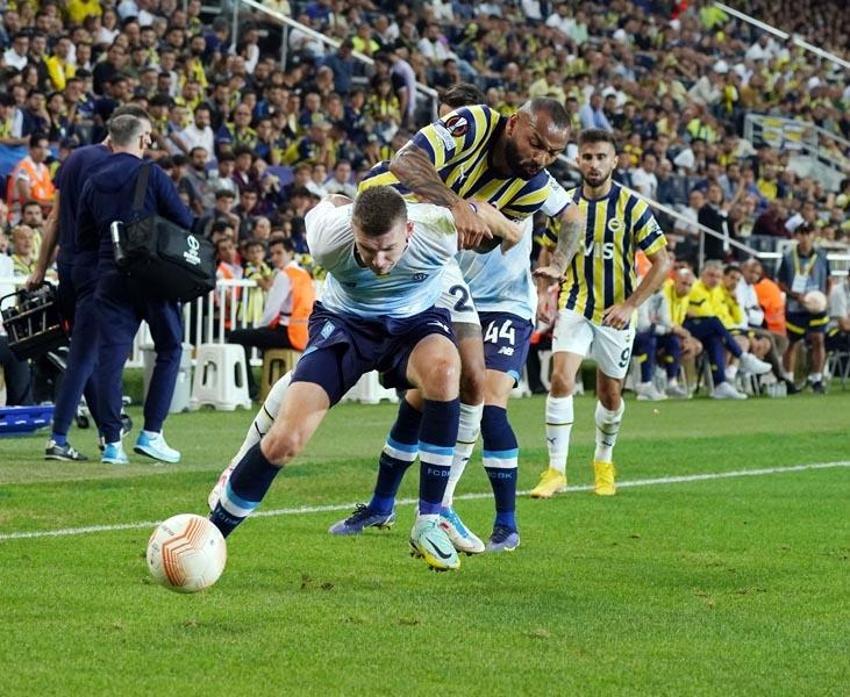 Jorge Jesus'a sert tepki! 'Bu maçta o yıldıza şans vermiyorsan hangi maçta vereceksin?'