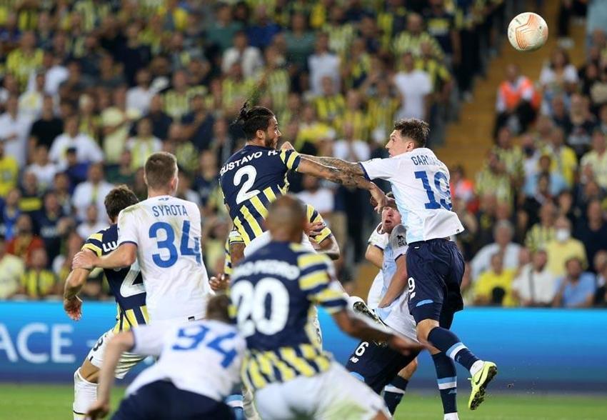 Jorge Jesus'a sert tepki! 'Bu maçta o yıldıza şans vermiyorsan hangi maçta vereceksin?'