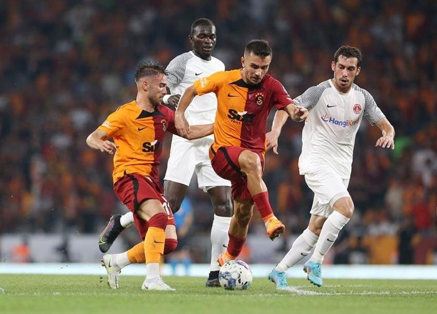 Okan Buruk'tan genç yeteneğe büyük şok! Bundan böyle 11 yüzü göremeyecek...