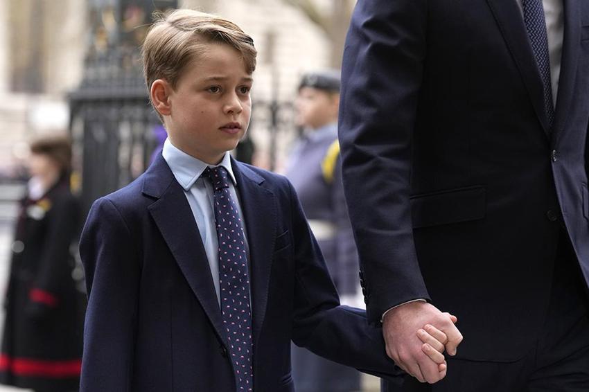 İngiltere tahtının ikinci varisi: 9 yaşındaki Prens George