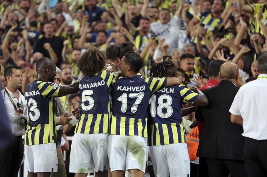 Fenerbahçe'nin yeni golcüsü Michy Batshuayi 21 dakikada taraftarın kalbini fethetti! Attığı tek golle 7.7 milyon TL kazandırdı