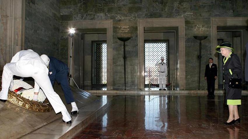 İngiltere’de Kral 3. Charles dönemi başladı! Kraliçe 2. Elizabeth’in tarihe damga vuran Türkiye ziyaretleri gündeme geldi 