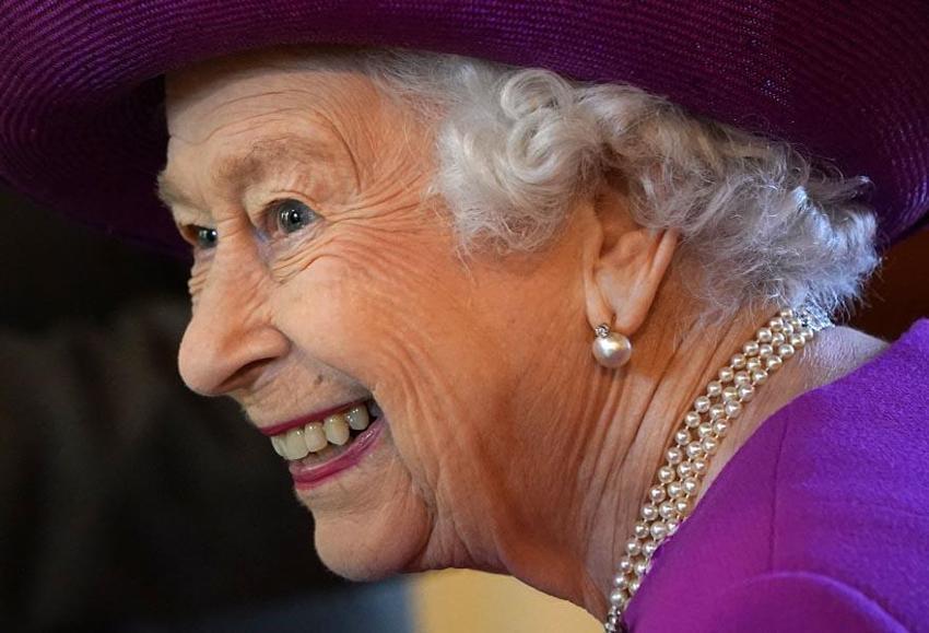 İngiltere’de Kral 3. Charles dönemi başladı! Kraliçe 2. Elizabeth’in tarihe damga vuran Türkiye ziyaretleri gündeme geldi 