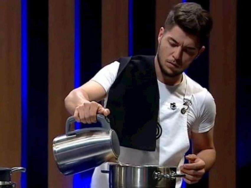 MasterChef'te unutulmaz anlar! Anlamlı jest herkesi duygulandırdı