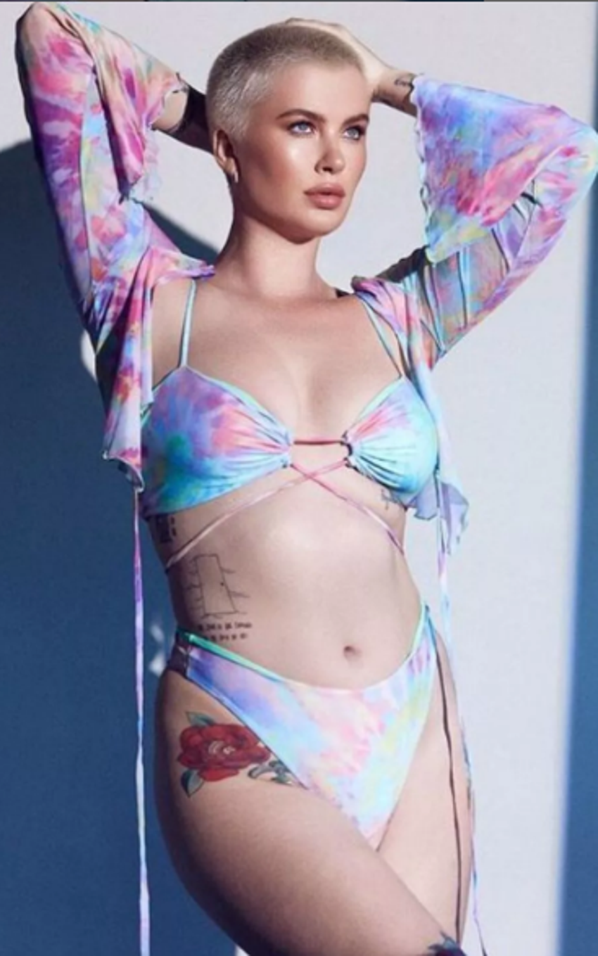 Ireland Baldwin yeni imajıyla gündeme gelmişti! "Bu sen değilsin gibi"