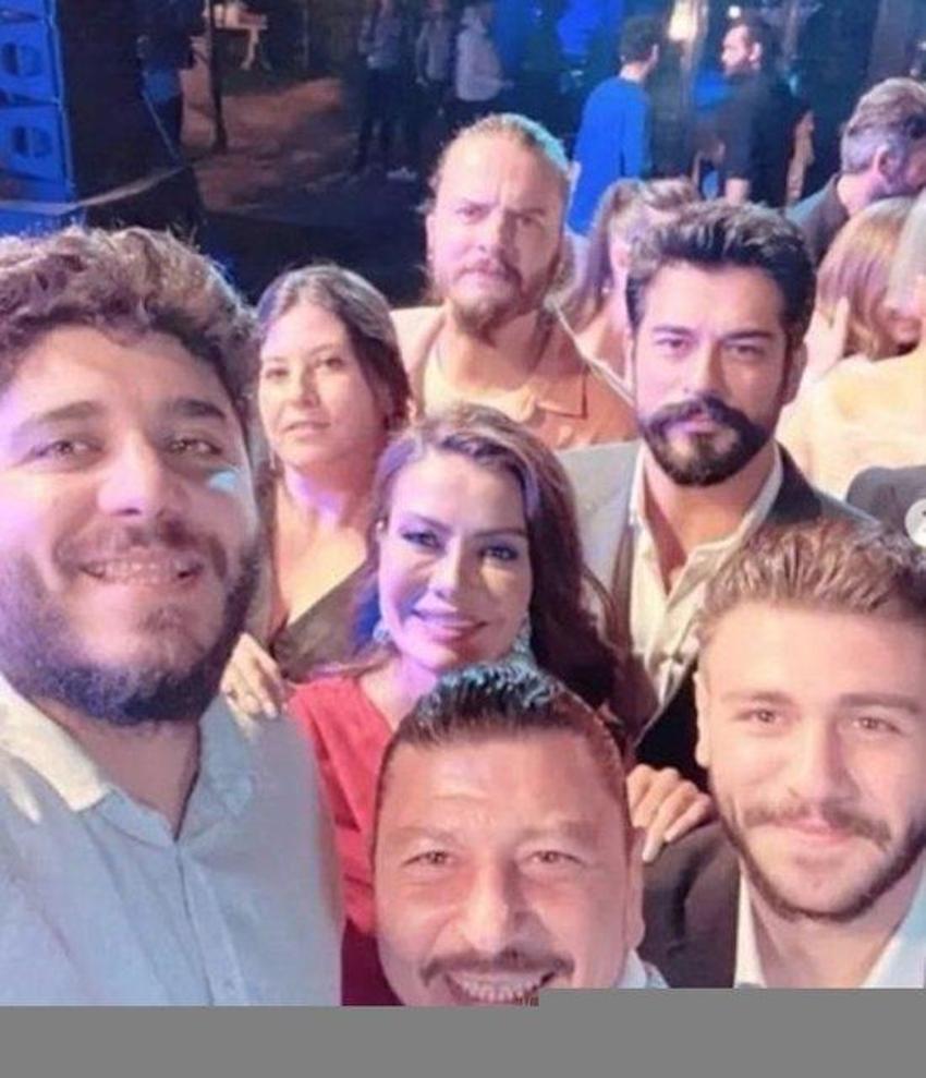 Yıldız Çağrı Atiksoy ve Berk Oktay evlendi! Düğüne ünlü akını...