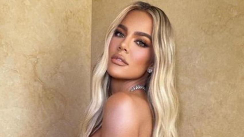 Khloe Kardashian'dan bikinili paylaşım geldi!