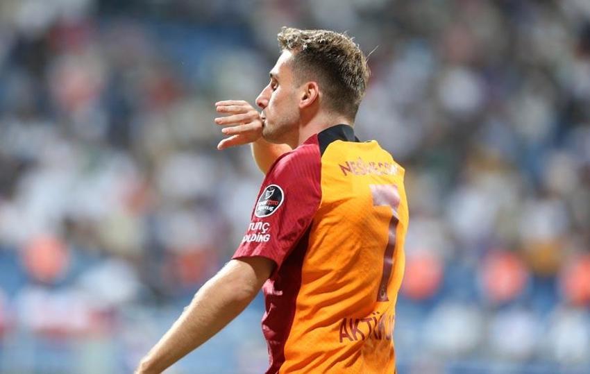 Galatasaray'ın 'Yeni Ozan Kabak'ı' olacak... Aldığı maaş şok etti