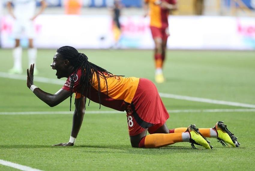 Galatasaray'ın 'Yeni Ozan Kabak'ı' olacak... Aldığı maaş şok etti