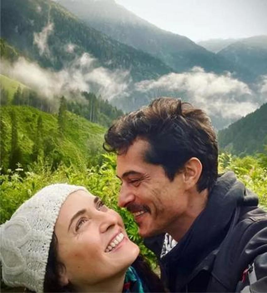 Aslıhan Gürbüz ve İsmail Hacıoğlu çiftinden yeni kare!