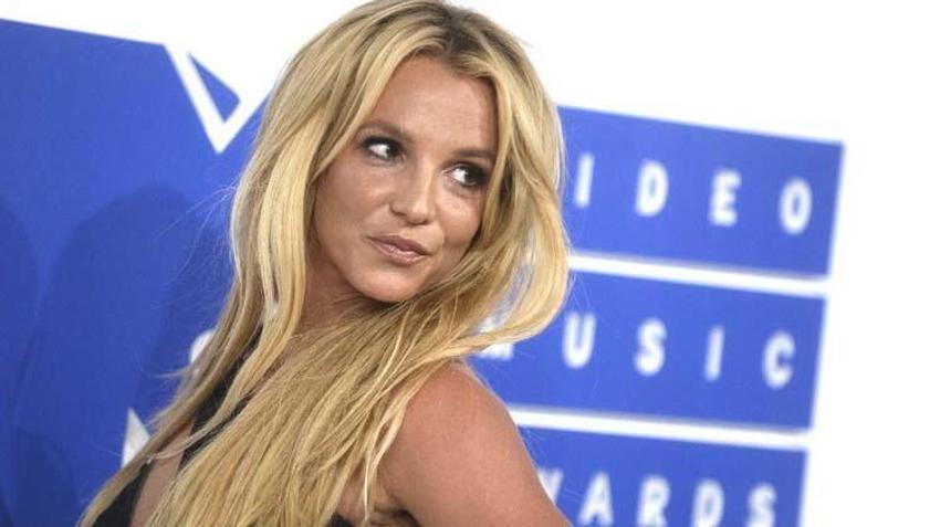 Britney Spears'tan hayranlarını üzen haber: Bir daha sahneye çıkmayacağım!
