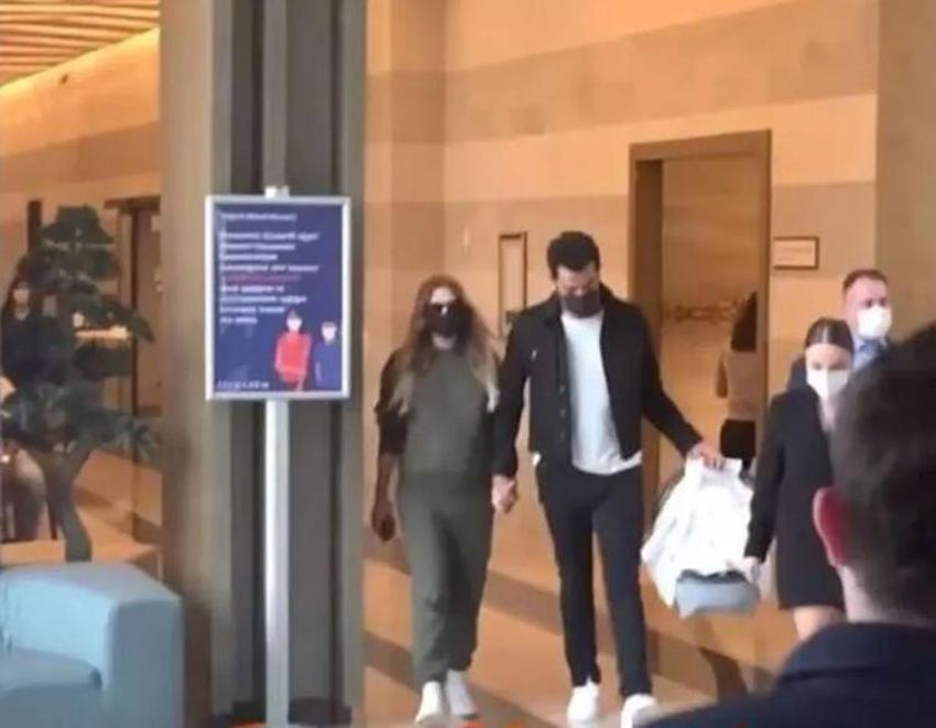 Sinem Kobal ve Kenan İmirzalıoğlu hastane çıkışı görüntülendi! Kobal hastalığını açıkladı