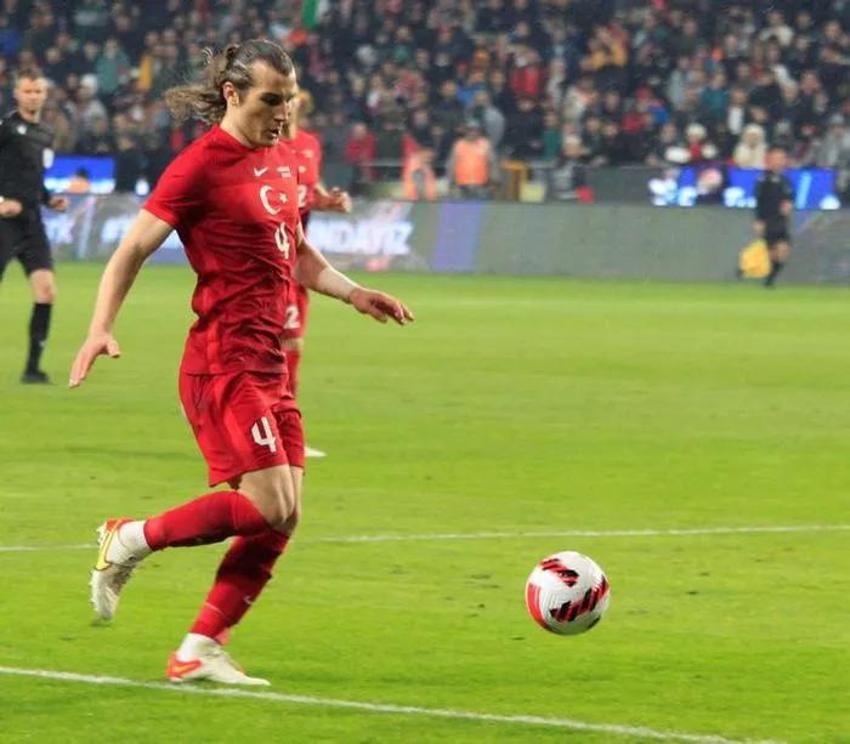 Bomba transferlere imza atan Galatasaray durmuyor! Harekete geçildi, yaz transfer döneminde alınacak