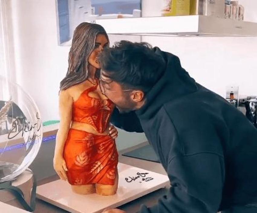 Love Island birincisi Ekin Su Cülcüloğlu'nun sevgilisinden olay hareket