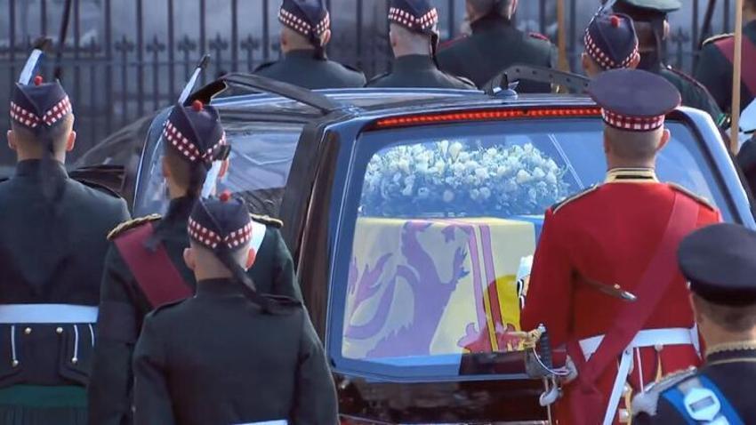 İngiltere Kraliçesi II. Elizabeth ziyaretinde kaos! Her şey bir anda oldu, ziyaretçiler dehşete düştü 