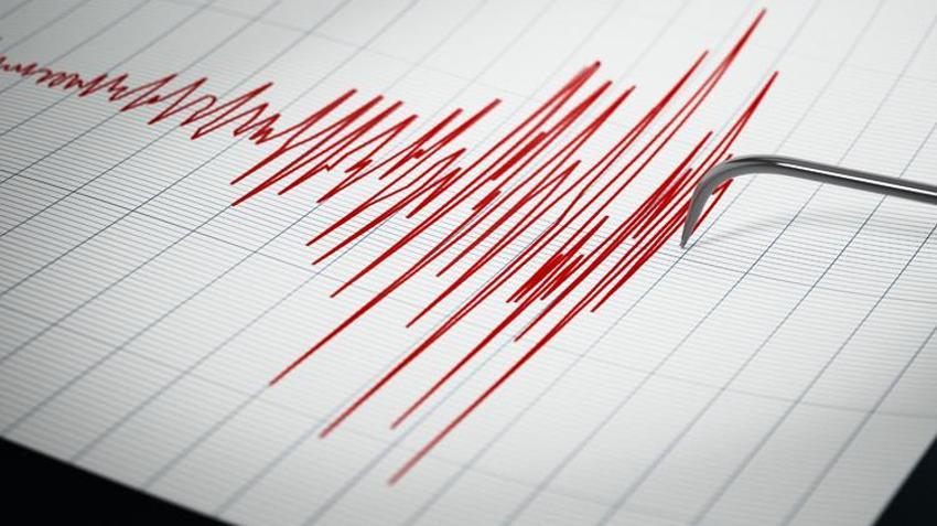 Deprem ile ilgili flaş açıklama! Büyüklüğünü söyleyip uyardı