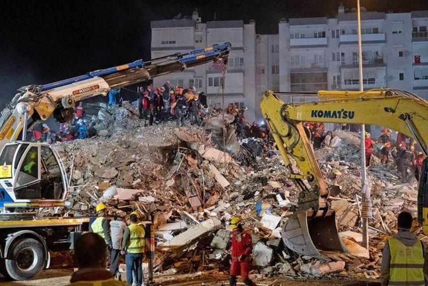 Deprem ile ilgili flaş açıklama! Büyüklüğünü söyleyip uyardı