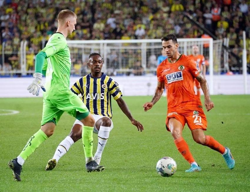 Maçın yıldızını açıkladı! 1 gol 1 asist yaptı Alanyaspor'u tek başına dağıttı