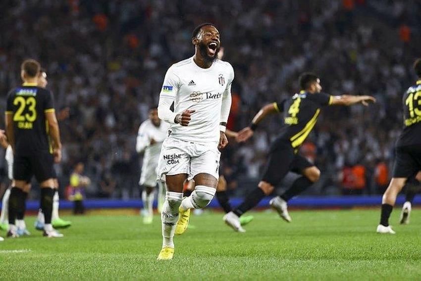 Okan Buruk oynattı Deschamps hayran kaldı! Yıldız futbolcunun milli takım hayali gerçek oluyor