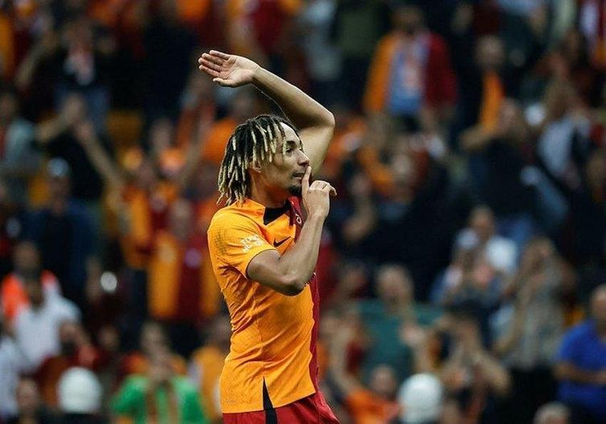 Okan Buruk oynattı Deschamps hayran kaldı! Yıldız futbolcunun milli takım hayali gerçek oluyor