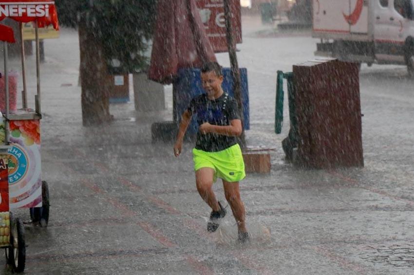 Kar geliyor, kış yağmurları sert vuracak! Tarih verildi, ‘La Nina’ etkisi kendini iyice gösterecek 