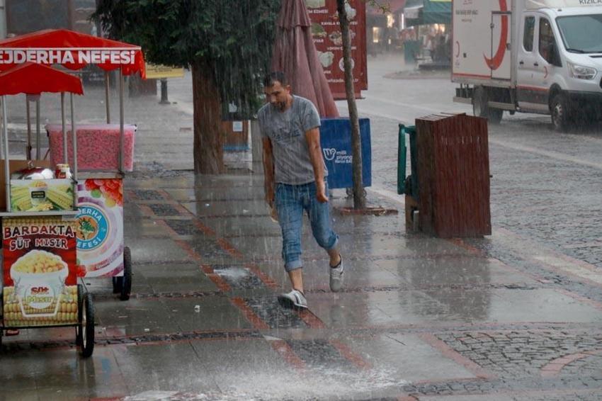 Kar geliyor, kış yağmurları sert vuracak! Tarih verildi, ‘La Nina’ etkisi kendini iyice gösterecek 