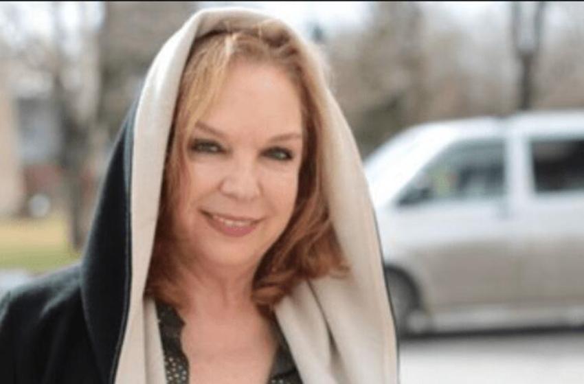 Selda Alkor'dan duygulandıran hikaye: Annemi 15 yaşımda babamı 12 yaşımda kaybettim
