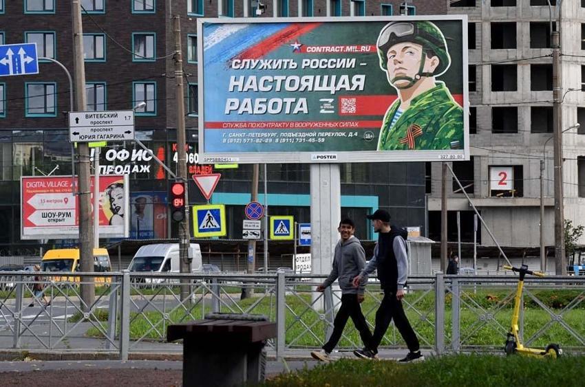Ukrayna'da zor durumda kalan Kremlin kısmi seferberlik ilan etti Vladimir Putin'den nükleer tehdit geldi: Rusya mevcut tüm yolları kullanacak, bu bir blöf değil!
