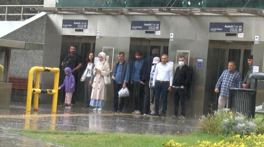 Kar yağışı başladı beyaza büründü! Meteoroloji'den son dakika uyarısı, il il açıklandı