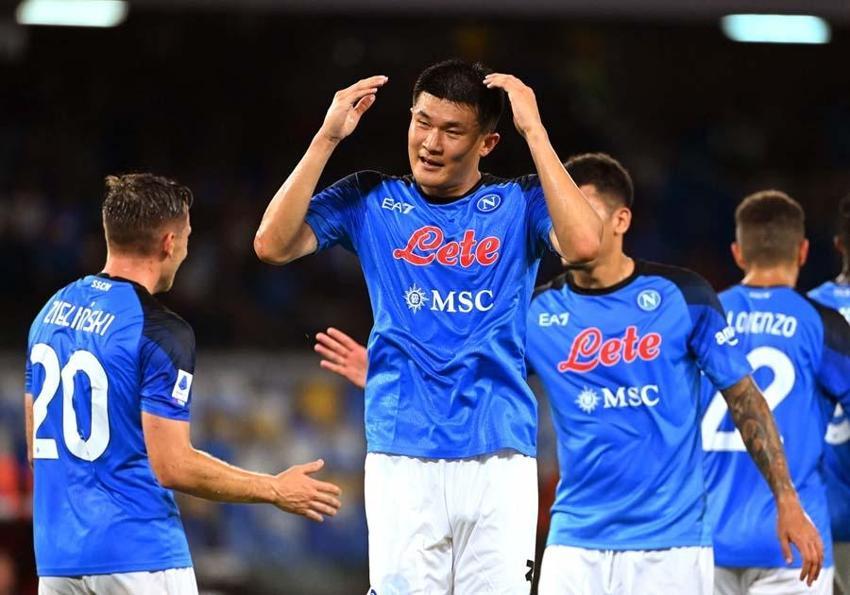 Kim Min Jae transfer oldu! 50 milyon euro, Fenerbahçe, Napoli şimdi de...