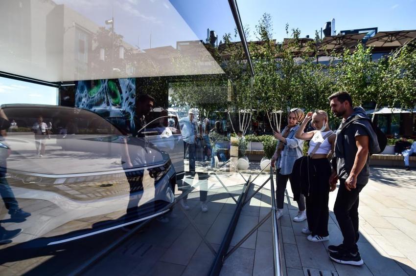 TOGG'da büyük güne az kaldı! Yerli otomobilin fiyatı da netleşti