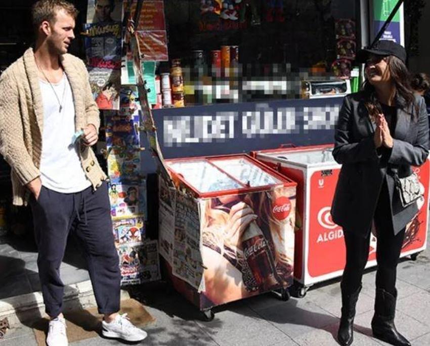 Fadik Sevin Atasoy'un yabancı erkek arkadaşıyla panik anları! Kol kola görüntülendiler