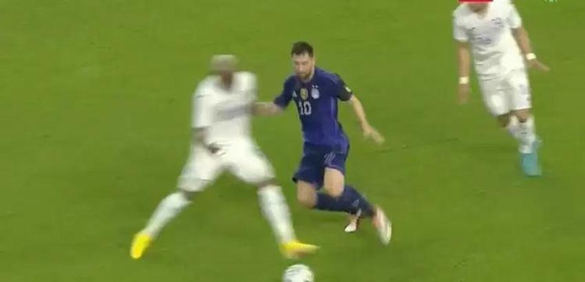 Rodrigo De Paul antrenmanda tokadını yediği Lionel Messi'ye maçta kalkan oldu!