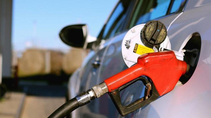 Akaryakıt fiyatlarında yeni gelişme! Benzin ve motorinde dev indirim bekleniyor