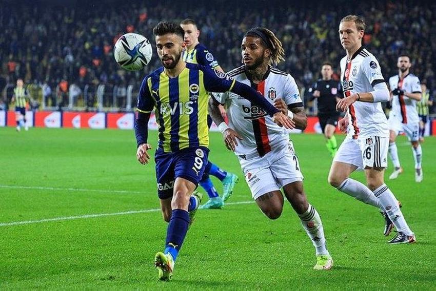 Derbi öncesi Jorge Jesus'a şok haber! Yıldız futbolcu kadrodan çıkarıldı