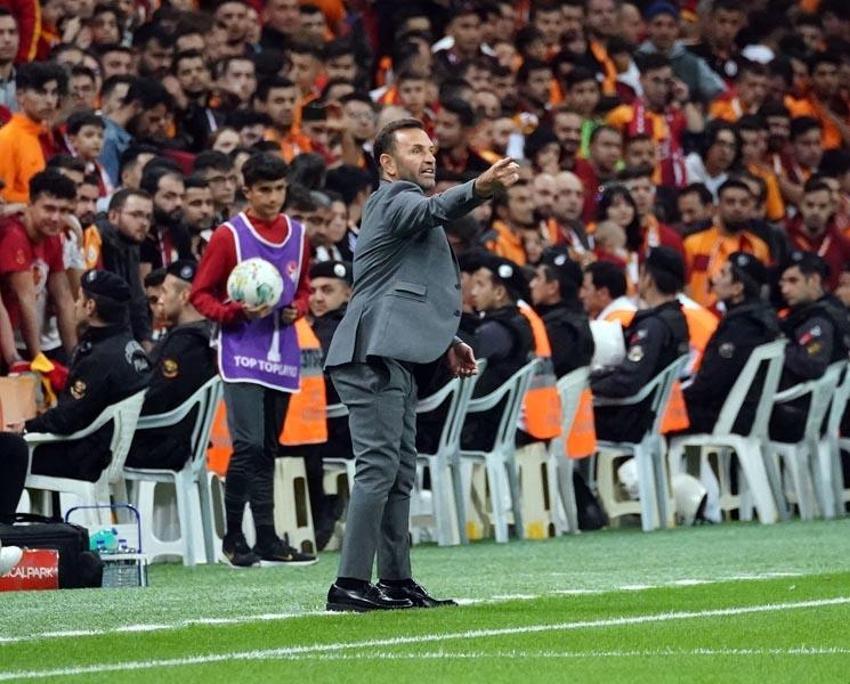 Bu iş bitti güle güle Van Aanholt! Erden Timur Maldini'nin prensini transfer ediyor