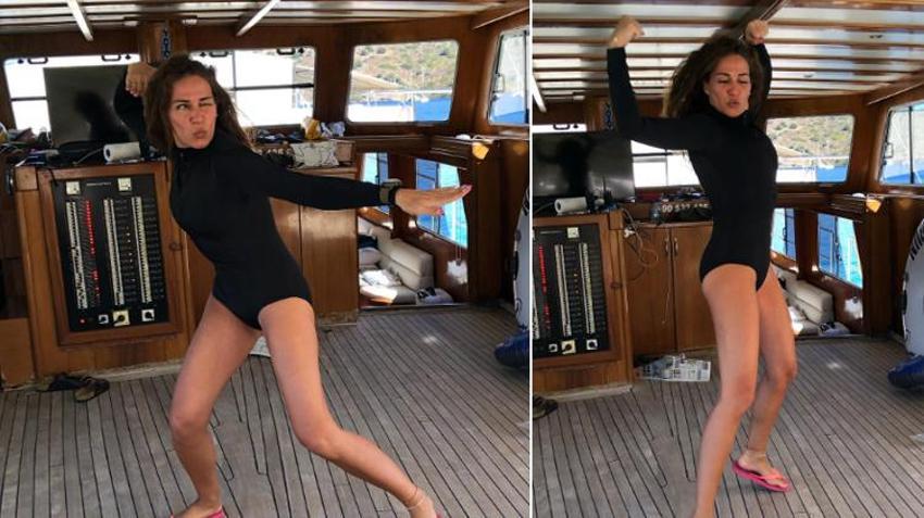 Özge Borak'tan tekne pozları! 'Süper kahraman edasıyla dalarım"