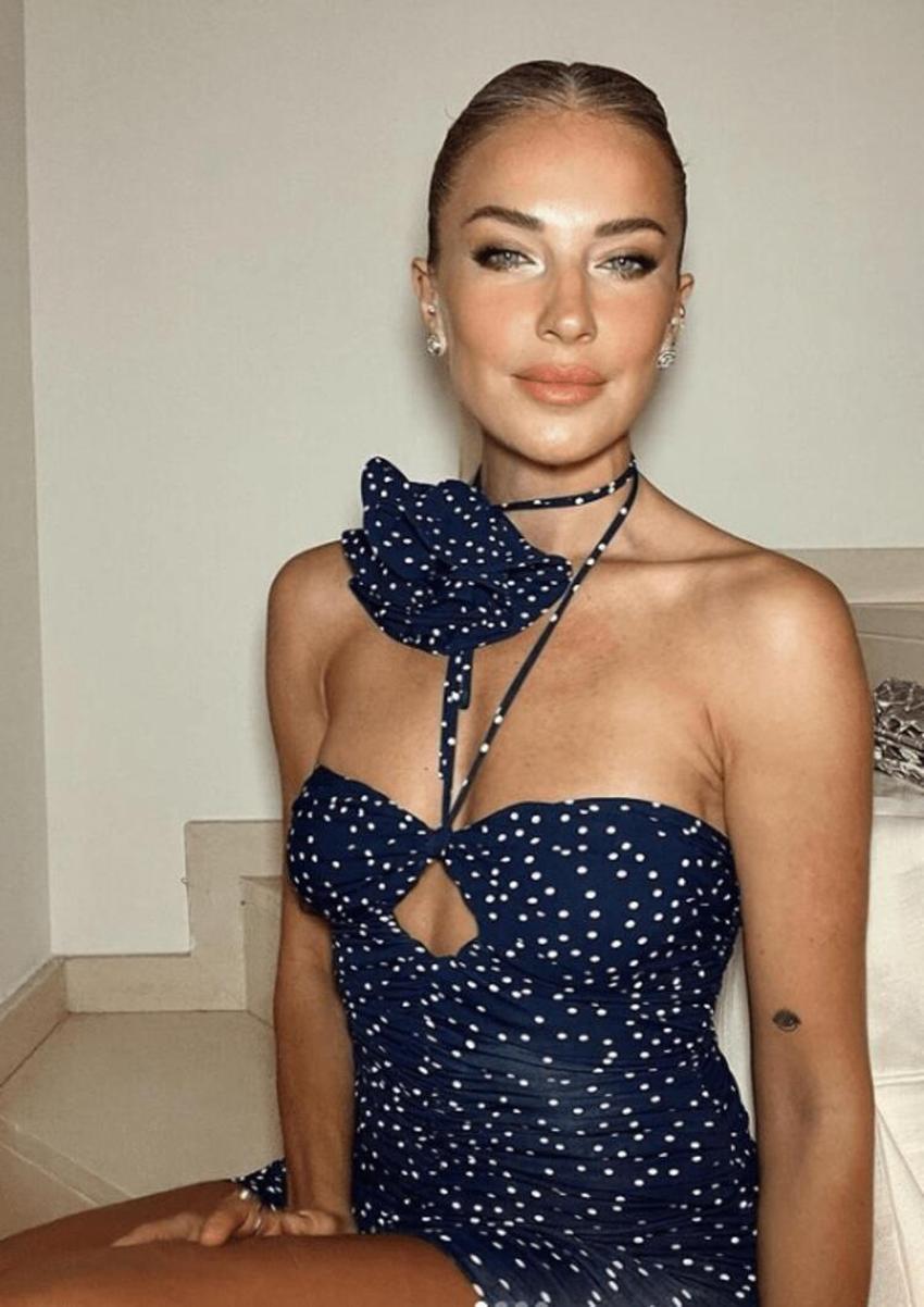 Burcu Esmersoy 46 yaşına giriyor! Doğum günü pozları...