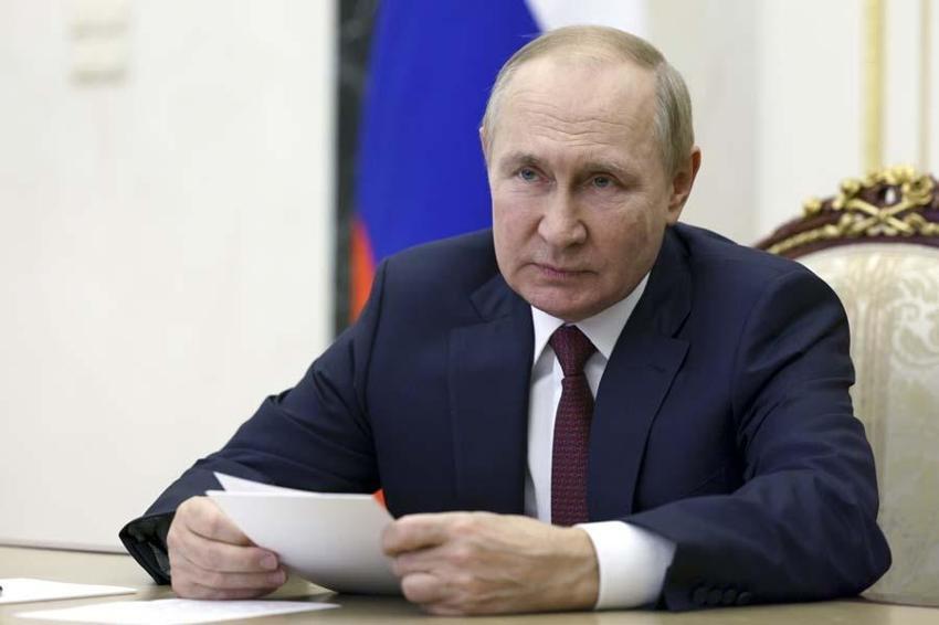 Putin'in ilhak kararına dünyadan tepki yağıyor! Yeni yaptırımlar peş peşe açıklandı...