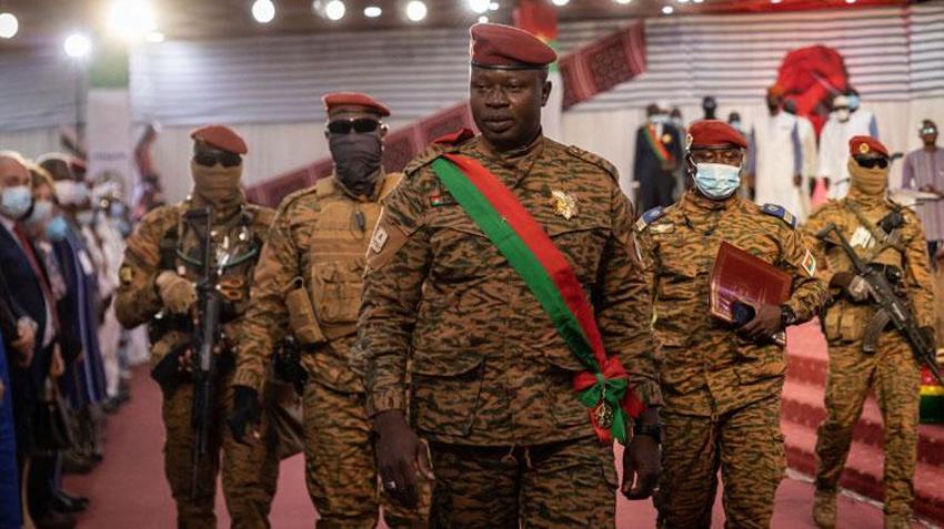 Burkina Faso'da ordu, yönetime el koydu