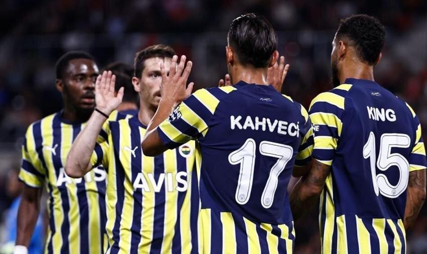 Derbinin favorisini geçti gol atacak yıldızı bile açıkladı! 'Vodafone'da kesin ağları sarsacak'