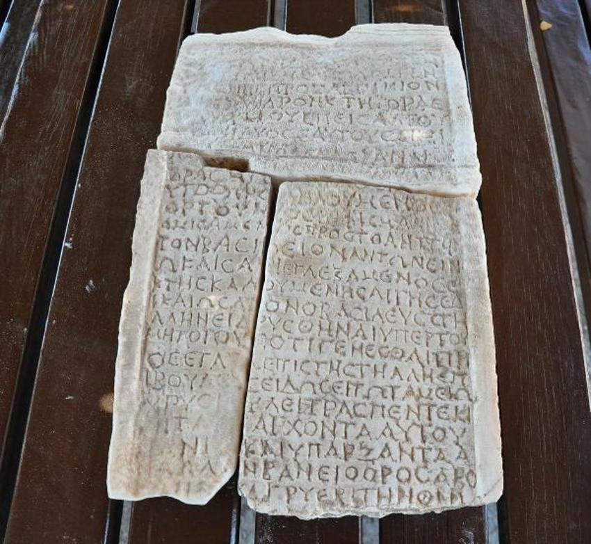 Aigai Antik Kenti'nde bulunan 1800 yıllık yazıtın sırrı ortaya çıktı