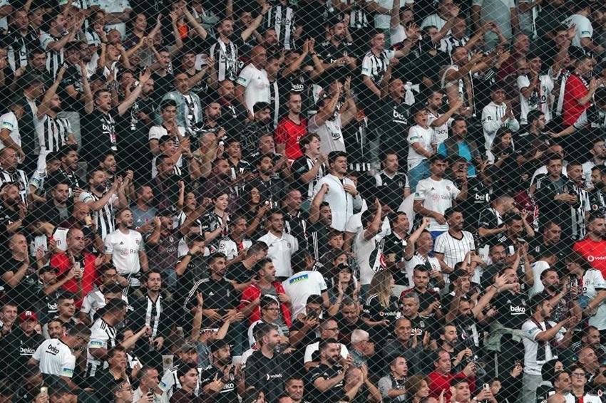 0-0'ın ardından sinir krizlerine girdi! 'Bunu niye yapıyorsun?'