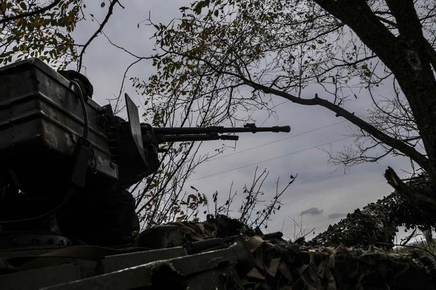 Ukrayna kritik Lyman şehrini geri aldı! Rusya Zelenski'nin memleketi Krivyi Rih'i vurdu...
