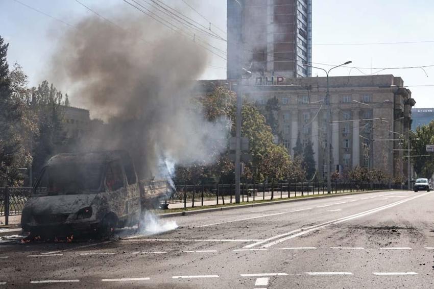 Ukrayna kritik Lyman şehrini geri aldı! Rusya Zelenski'nin memleketi Krivyi Rih'i vurdu...