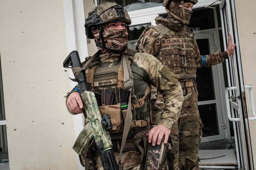 Ukrayna kritik Lyman şehrini geri aldı! Rusya Zelenski'nin memleketi Krivyi Rih'i vurdu...