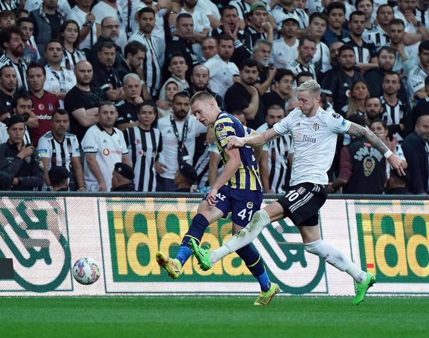 Beşiktaş- Fenerbahçe maçı yorumuyla dikkat çekti: Maçın tek galibi var! 1994-1995'ten sonra bir ilk